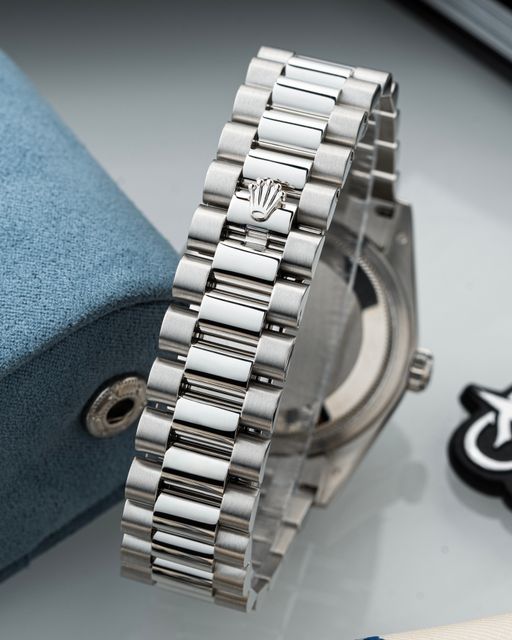 Rolex Day-Date 118206 Image 3